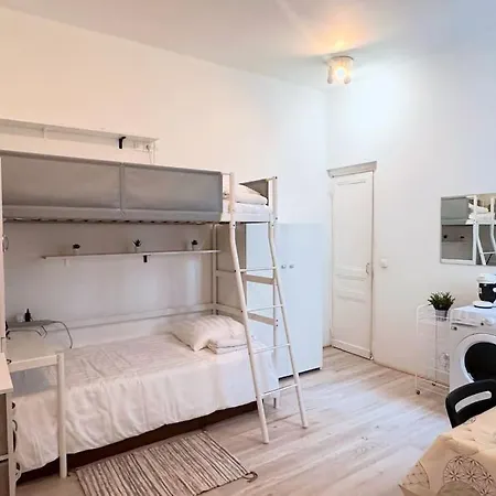 Cozy Modern Studio With Bunk Beds * Paris